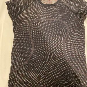 Lulu Lemon Swiftly Tech Short-Sleeve Shirt